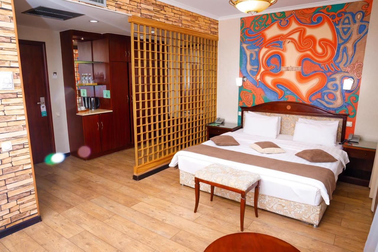 จีเอ็มไพร์โฮเต็ล Hotel อัสตานา ภายนอก รูปภาพ