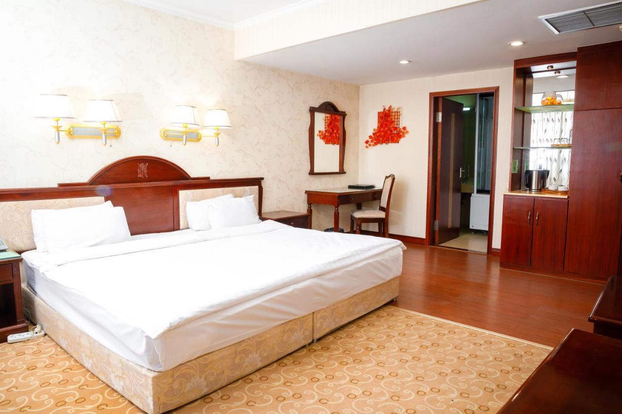 จีเอ็มไพร์โฮเต็ล Hotel อัสตานา ภายนอก รูปภาพ