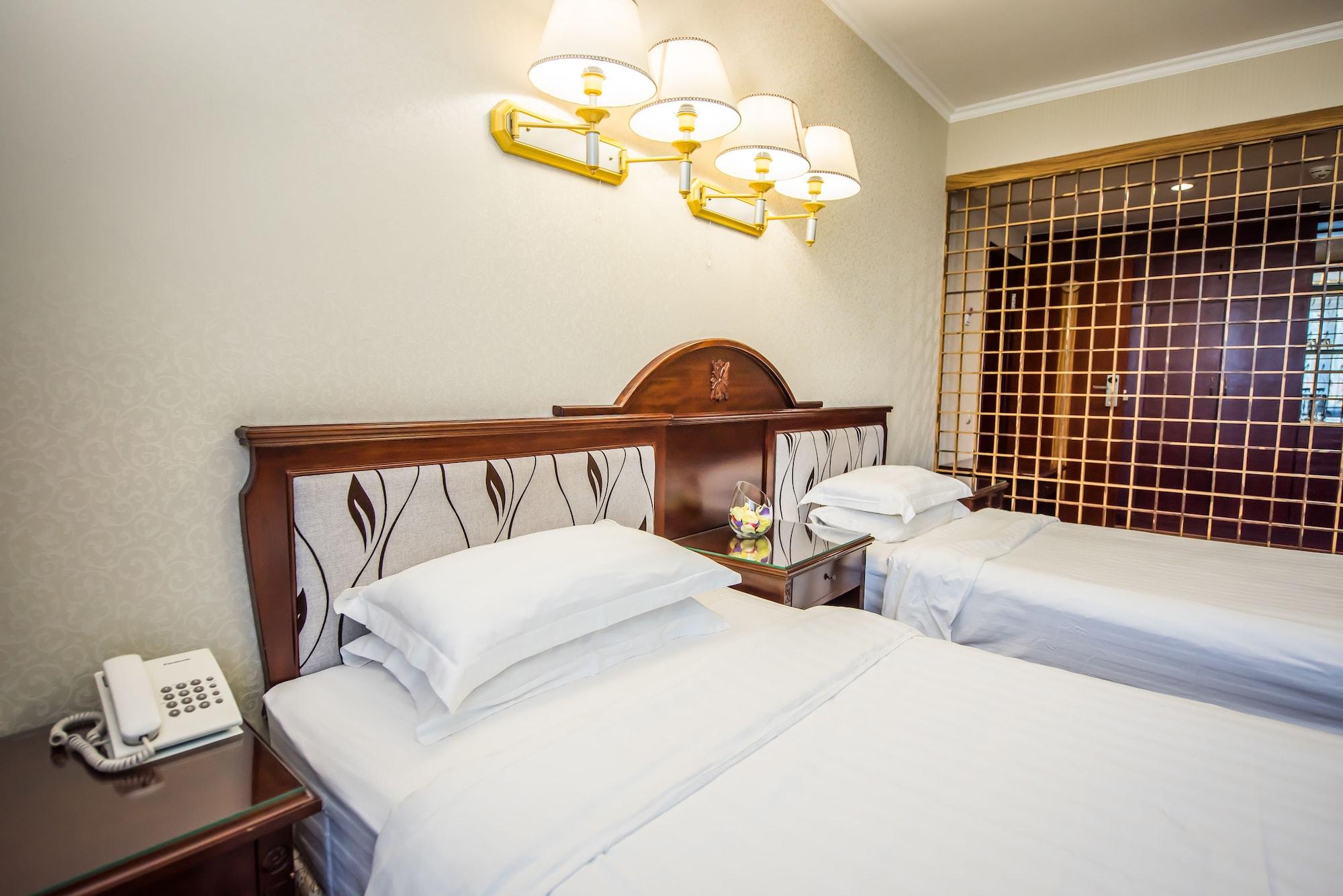 จีเอ็มไพร์โฮเต็ล Hotel อัสตานา ภายนอก รูปภาพ