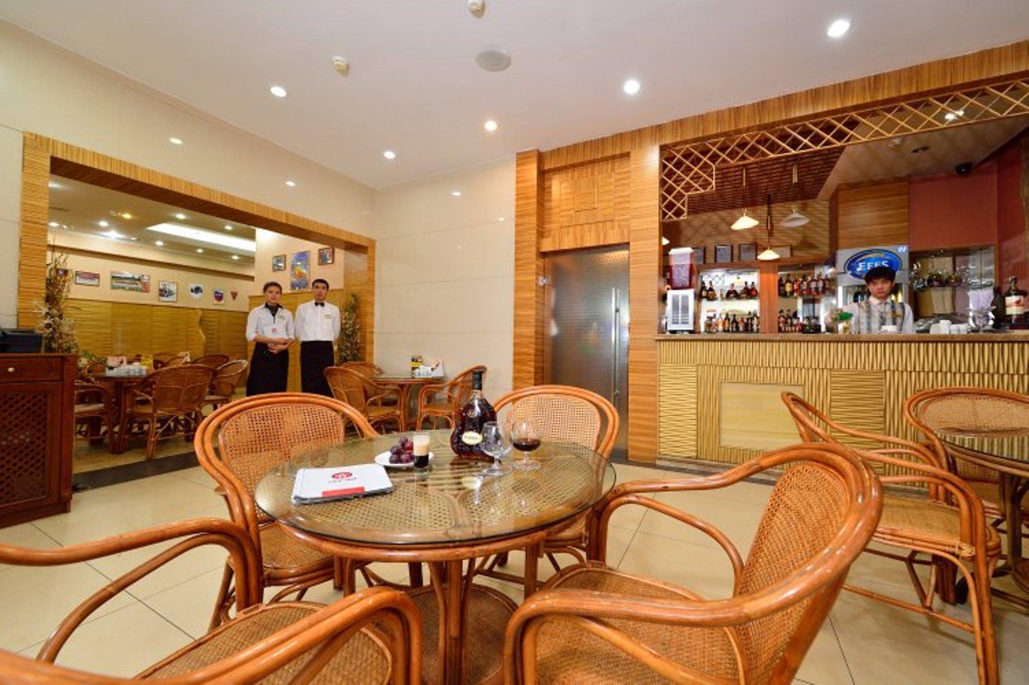จีเอ็มไพร์โฮเต็ล Hotel อัสตานา ภายนอก รูปภาพ