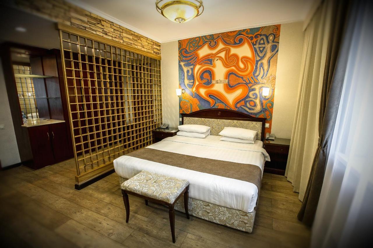 จีเอ็มไพร์โฮเต็ล Hotel อัสตานา ภายนอก รูปภาพ